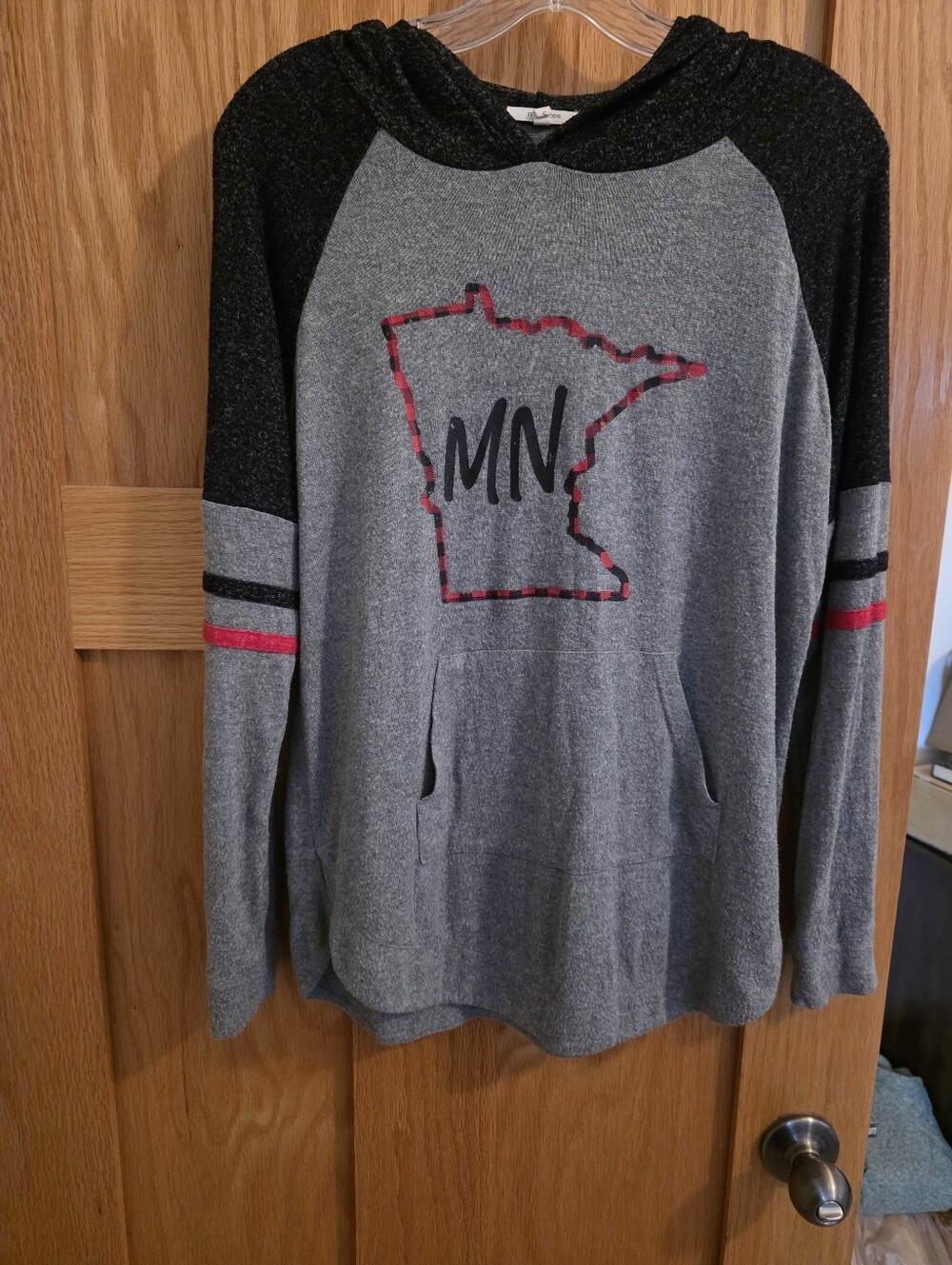 Maurices Small Minnesota Nice State Pride Buffalo Plaid Outline Raglan Hoodie